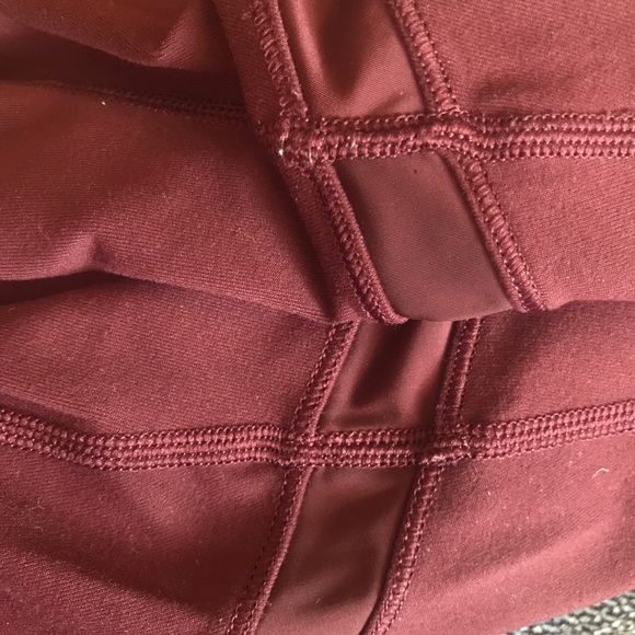3/$50 Lululemon Wunder Under Shine On 21” Crop - Picture 13 of 13